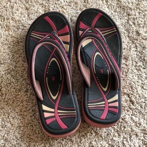 Athletic Flip Flops